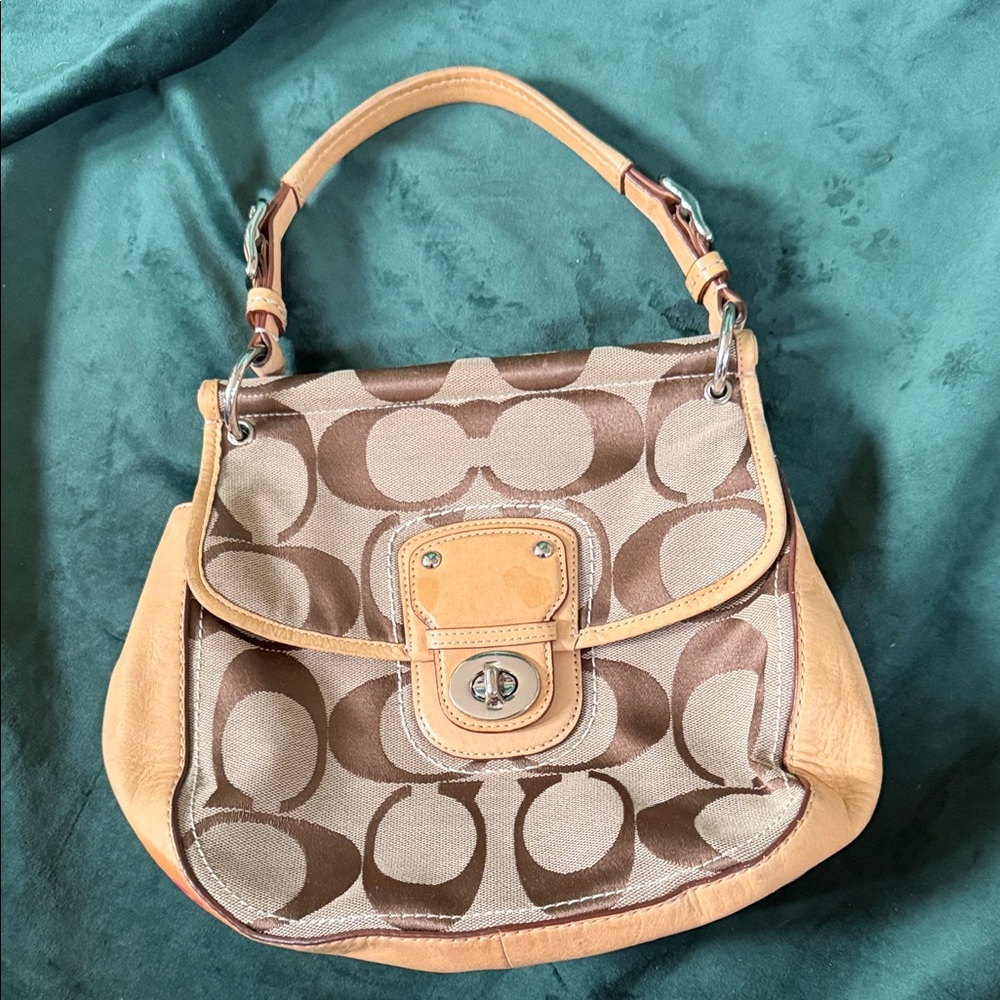 Vintage Coach Tan Signature Canvas Turnlock Shoulder Bag 70th limited edition
